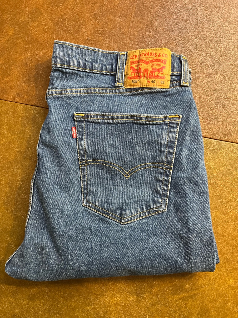 Levi's 505 Medium Blue Straight Jeans Men’s 40x32